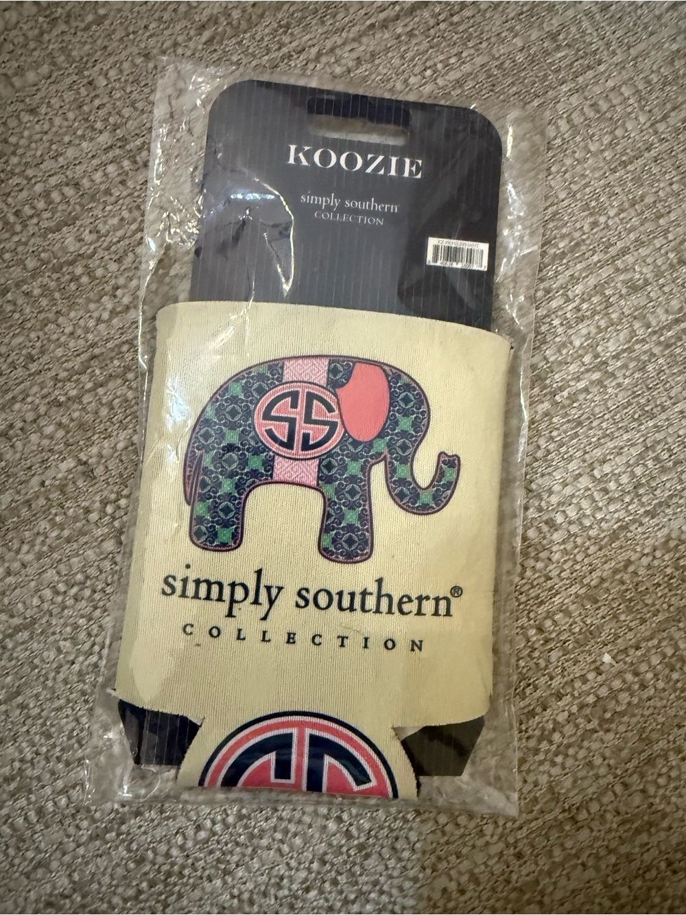 Simply Southern Elephant Koozie in Cream with Pink & Navy